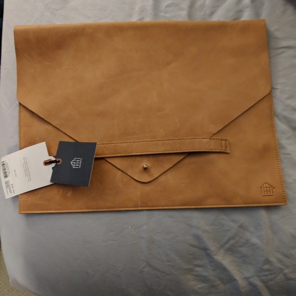 Hearth hand with Magnolia Other - Genuine leather, document sleeve.  Excellent